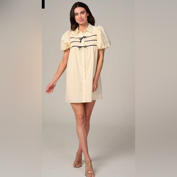 Cream Puff Sleeve Dress ✨ - Picture 2 of 2